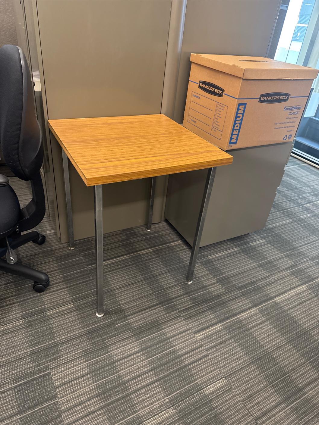 Sq Table