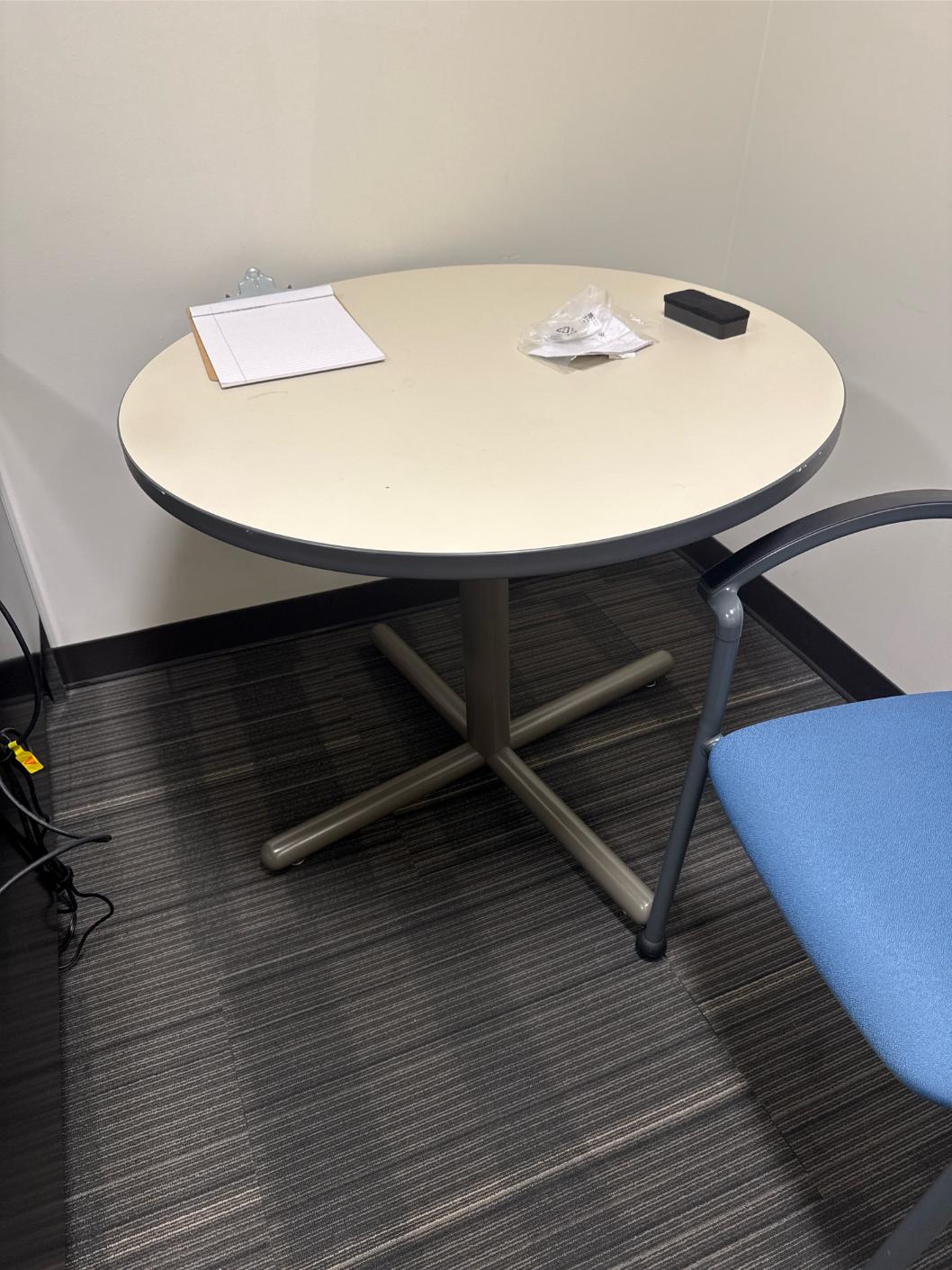 Round Table