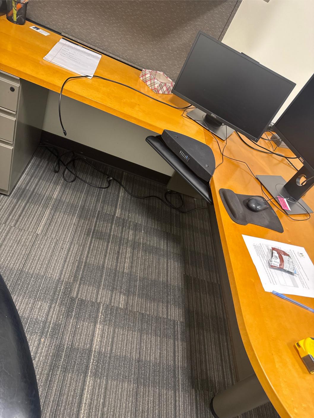 L- Desk