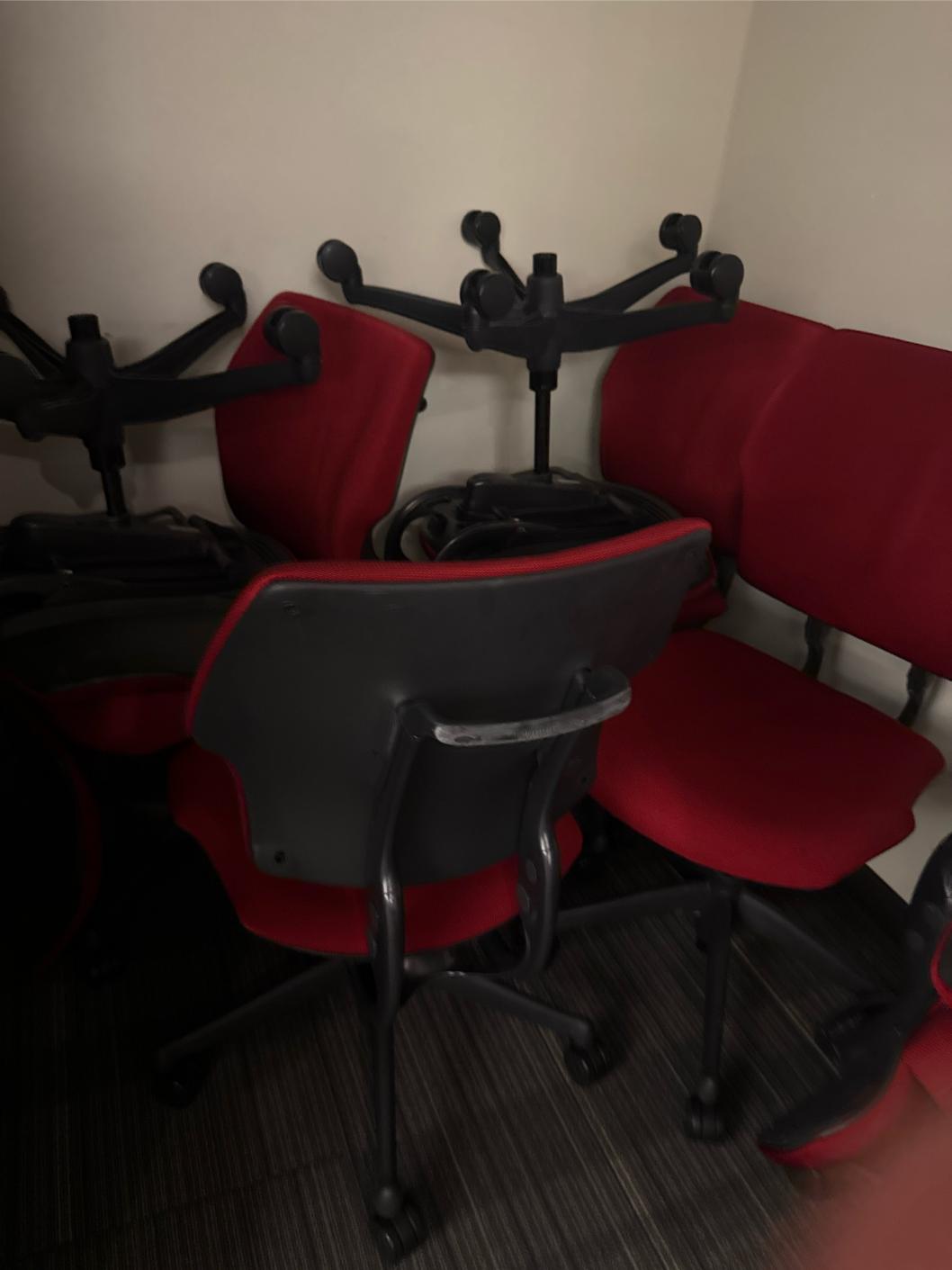 Hs Chair