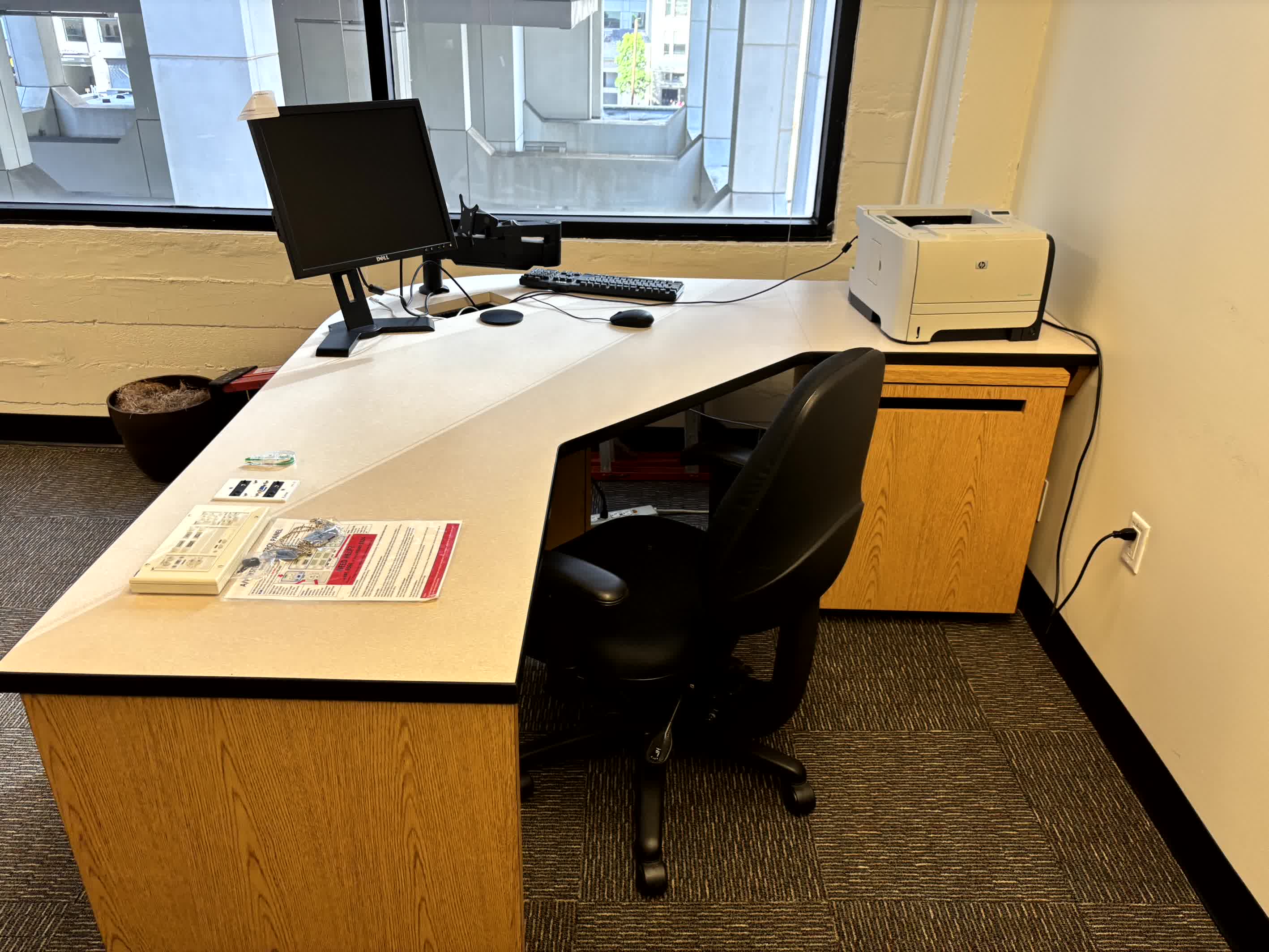 L-Shape Desk