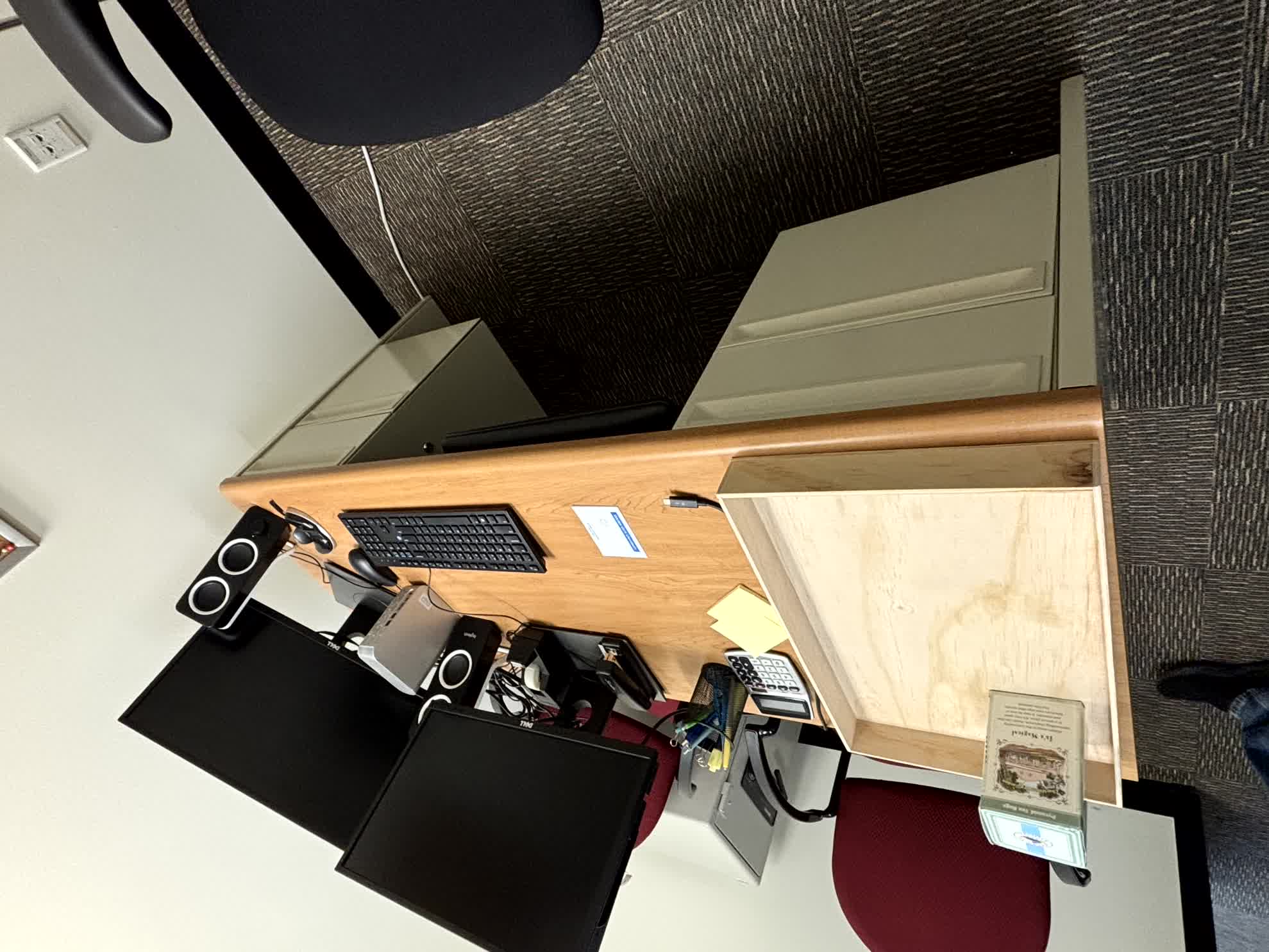Desk (Office)