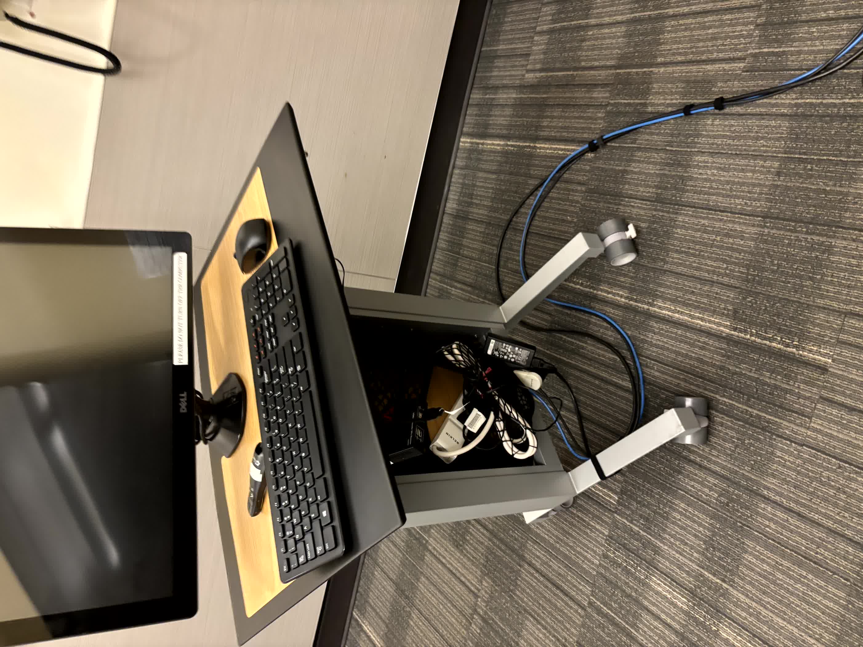 Adj Lectern