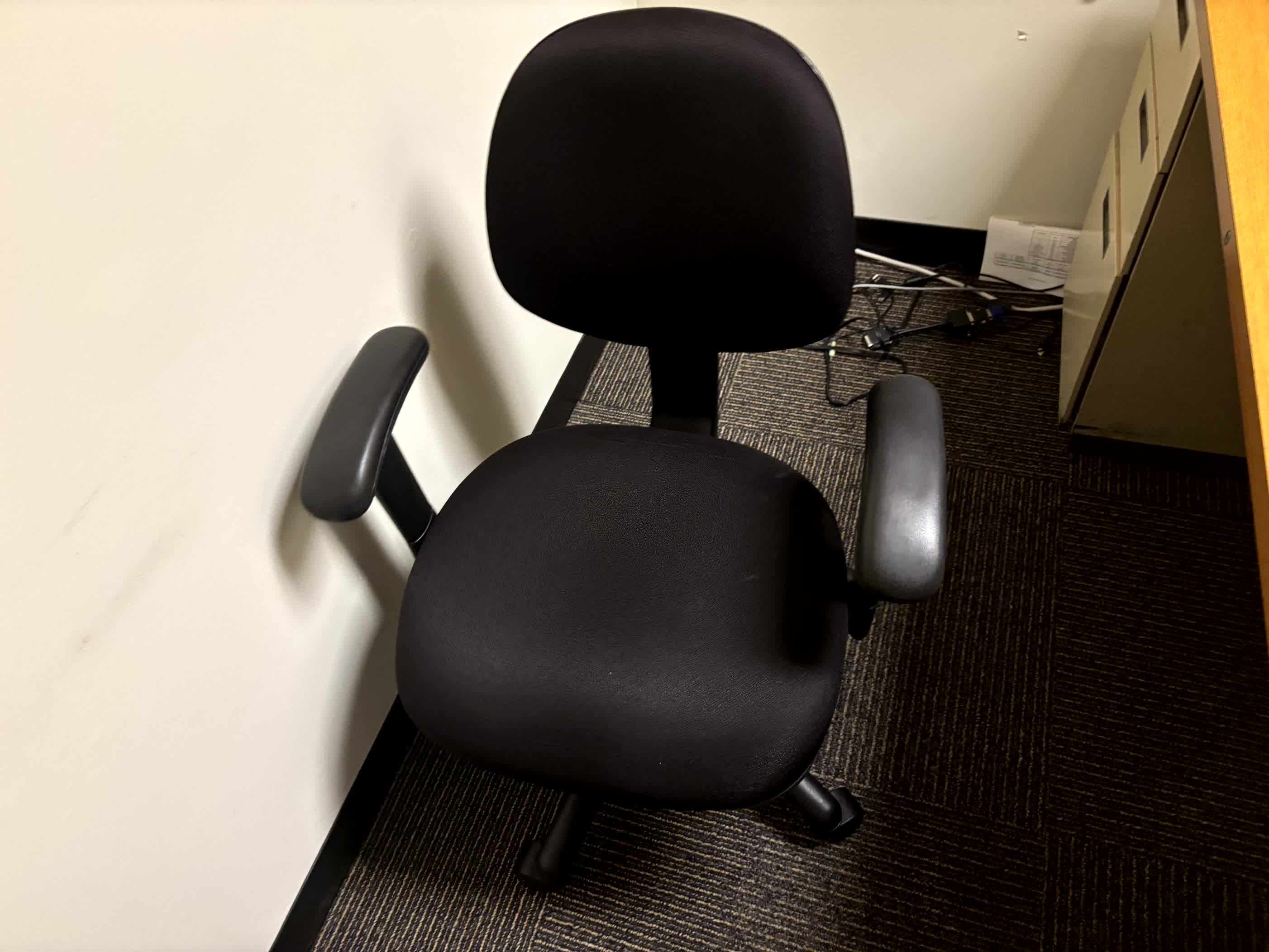 Ergo chair Arm