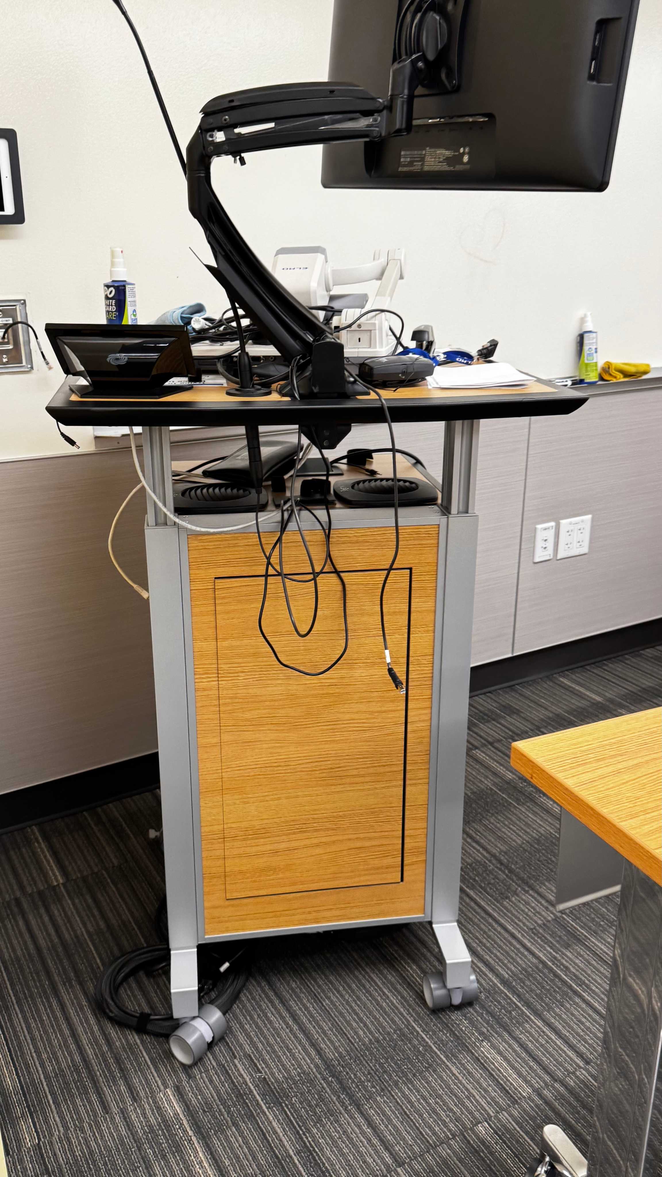 Podium Table /Microphone/Wheels