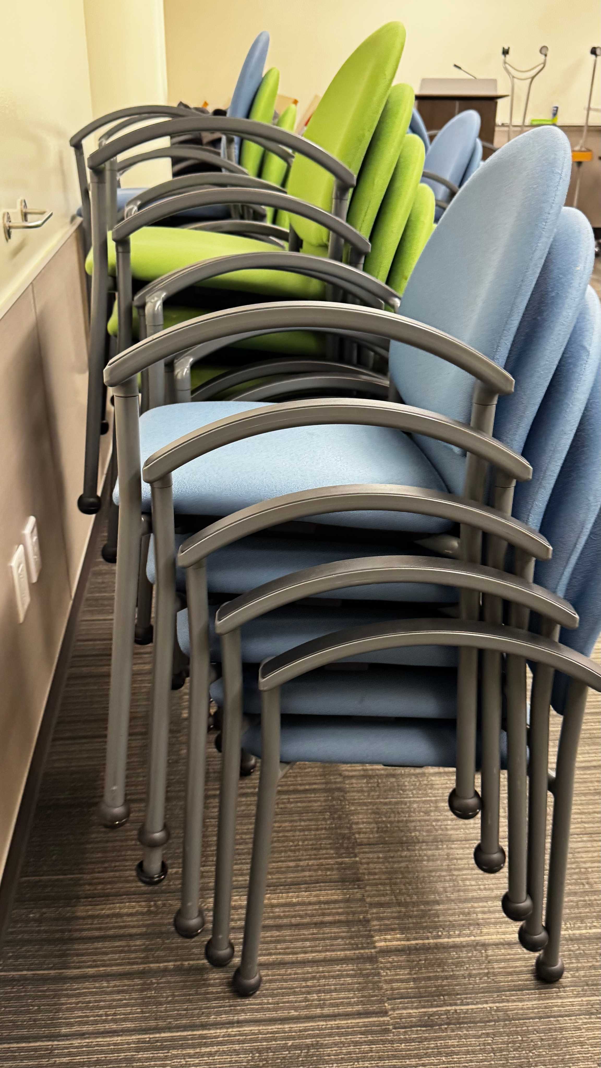 Bolo Chair